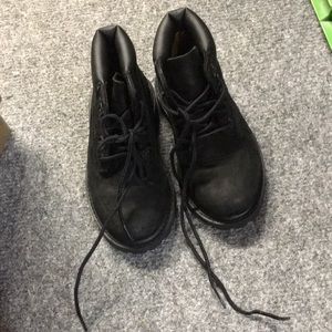 Timberland Boys A0430 size 7  Black Boots